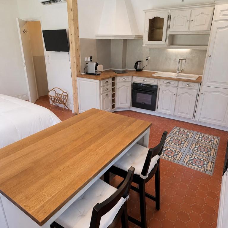 Studio Pie Calum Piscine et Verdure centre d'Aix - Apartment mit Gartenblick - 15
