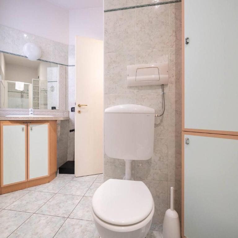 Maison Marisa, by Short Holidays - Two-Bedroom Apartment - 19