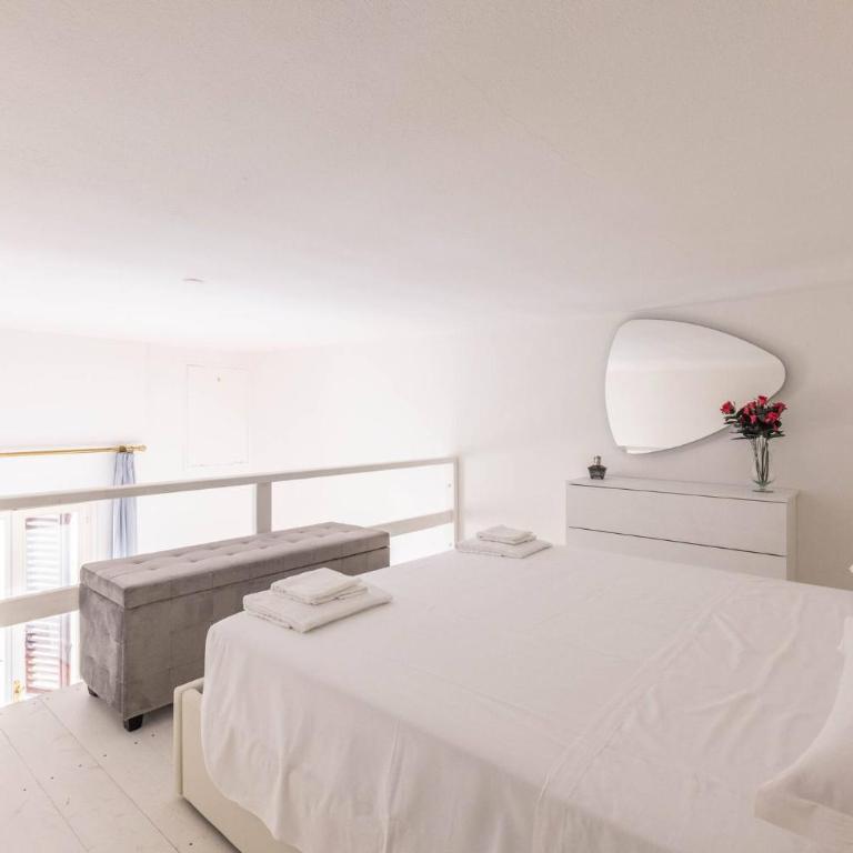 Ubaldini House, Bologna By Short Holidays - Two-Bedroom Apartment - 9