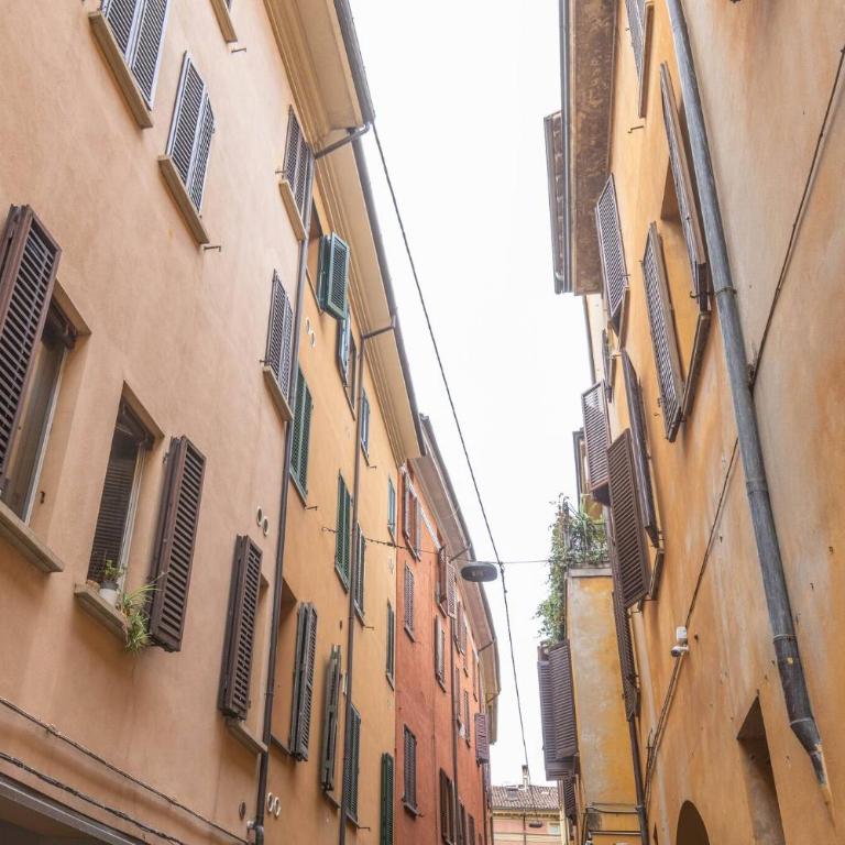 Ubaldini House, Bologna By Short Holidays - Two-Bedroom Apartment - 6