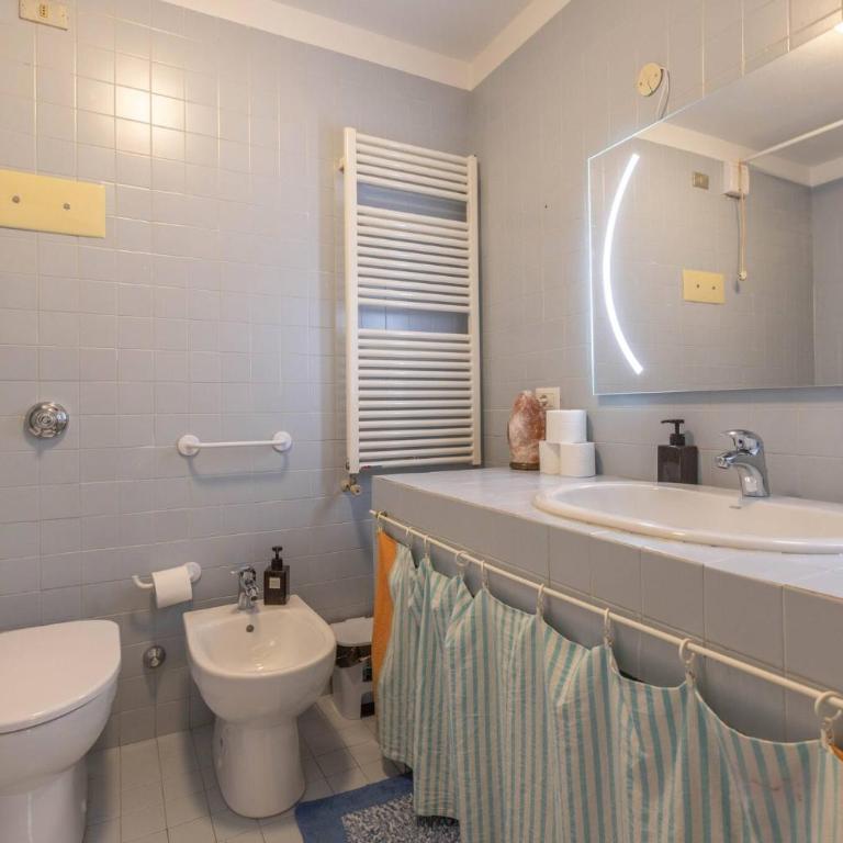 Ubaldini House, Bologna By Short Holidays - Two-Bedroom Apartment - 14