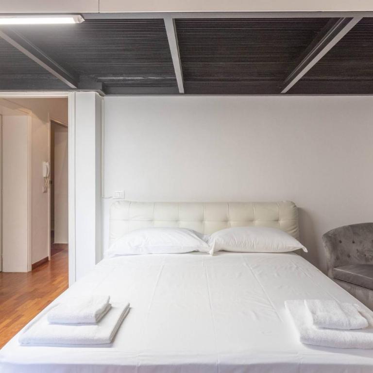 Ubaldini House, Bologna By Short Holidays - Two-Bedroom Apartment - 23