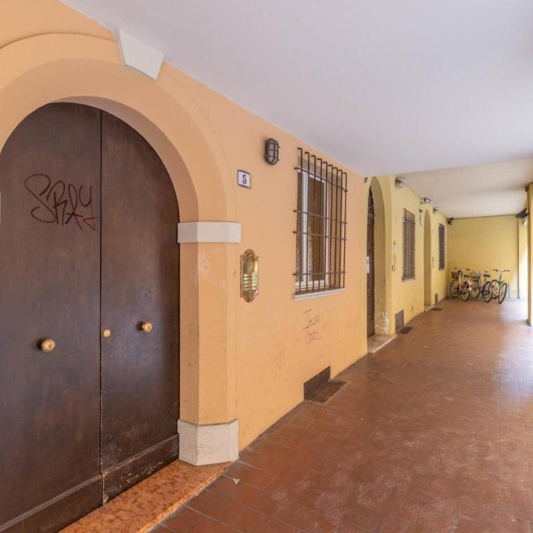 Ubaldini House, Bologna By Short Holidays - Two-Bedroom Apartment - 21