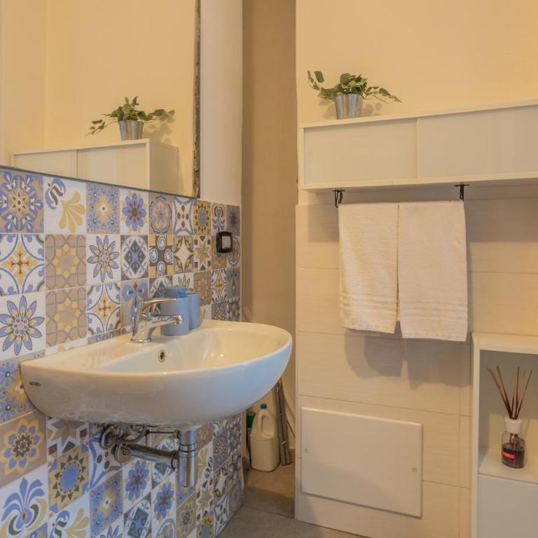 Casa Carloni - Appartamento con 1 Camera da Letto - 5