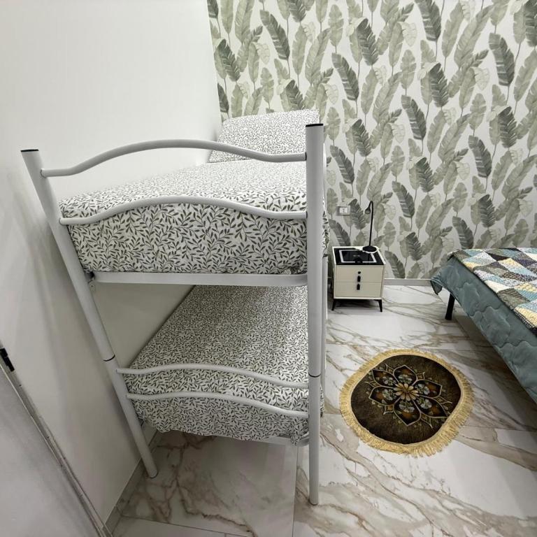 La Casa Verde - Two-Bedroom Apartment - 9