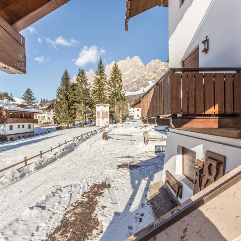Cantore, Cortina by Short Holidays - Appartamento con 3 Camere da Letto - 62