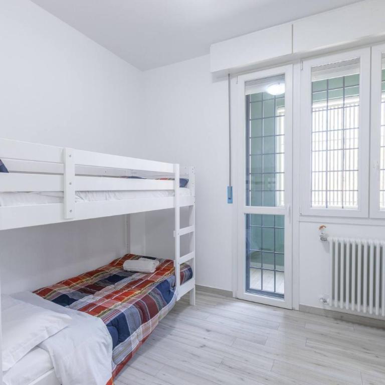 Gobetti, Bologna by Short Holidays - Three-Bedroom Apartment - 3