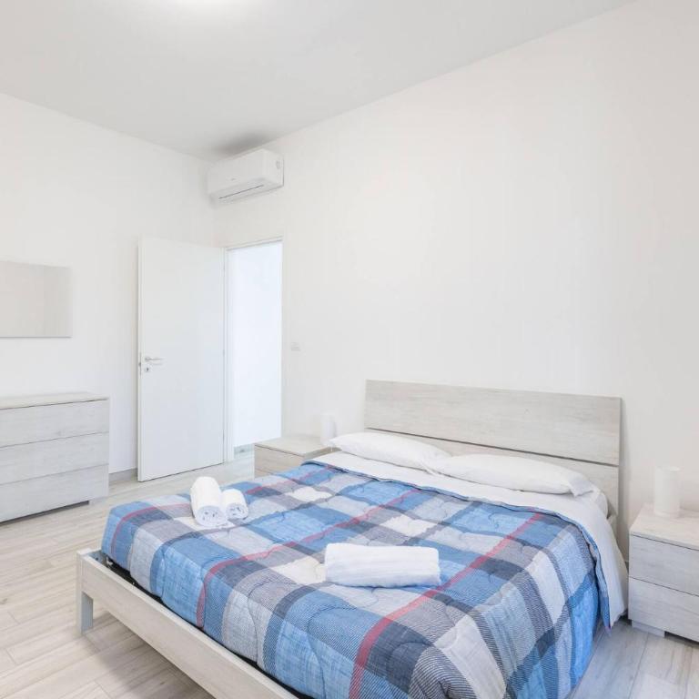 Gobetti, Bologna by Short Holidays - Three-Bedroom Apartment - 23