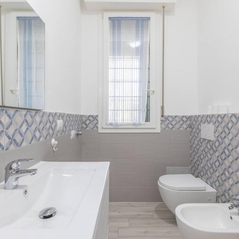 Gobetti, Bologna by Short Holidays - Three-Bedroom Apartment - 29
