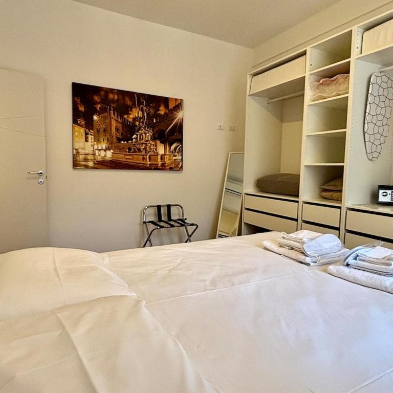 Irnerio Prestige Suite in the Center by Synergy - Suite con Balcone - 16