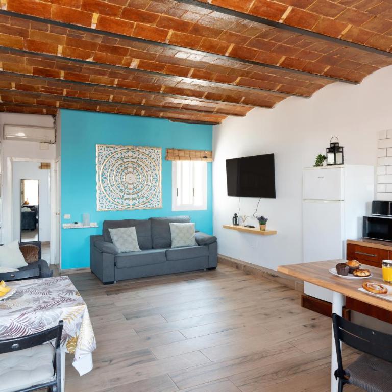 Atico con terraza 5 minutos a pie Fira Bcn, 4' metro Plza España, 15' Bcn centro - Apartamento de 1 dormitorio - 4