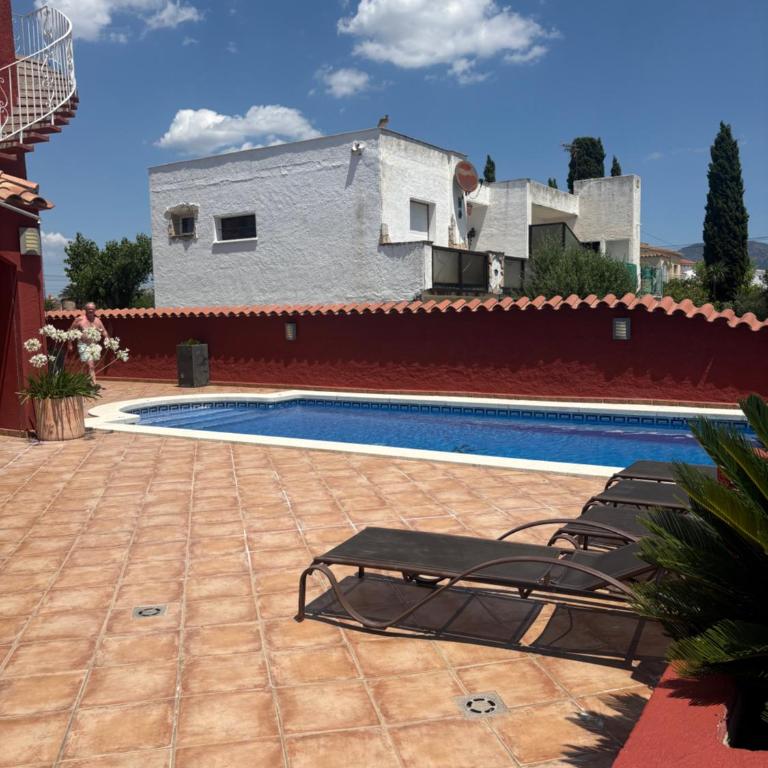 Villa sur canal pour 8 personnes - Villa - 8