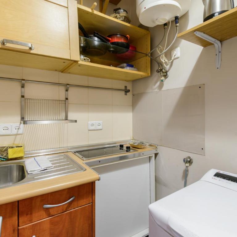 Estudio de 20m2 - Pº del Prado a 200m - Apartamento de 1 dormitorio - 4