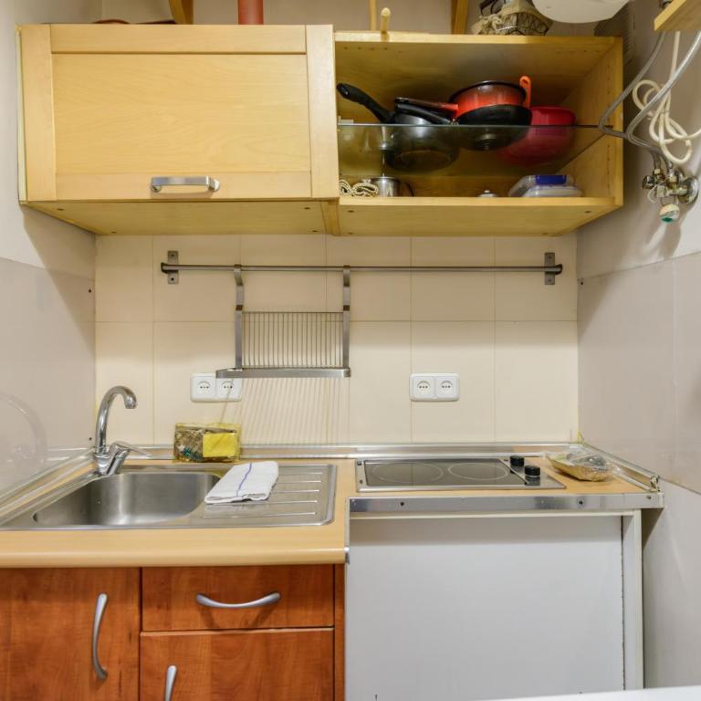 Estudio de 20m2 - Pº del Prado a 200m - Apartamento de 1 dormitorio - 6