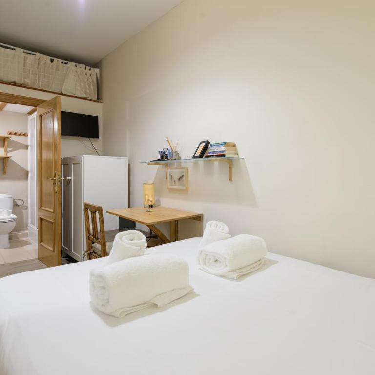 Estudio de 20m2 - Pº del Prado a 200m - Apartamento de 1 dormitorio - 18