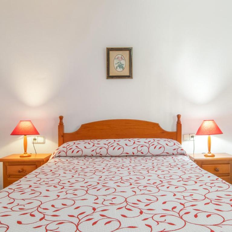 Apartamentos Paqui Conil - Apartamento con terraza - 1