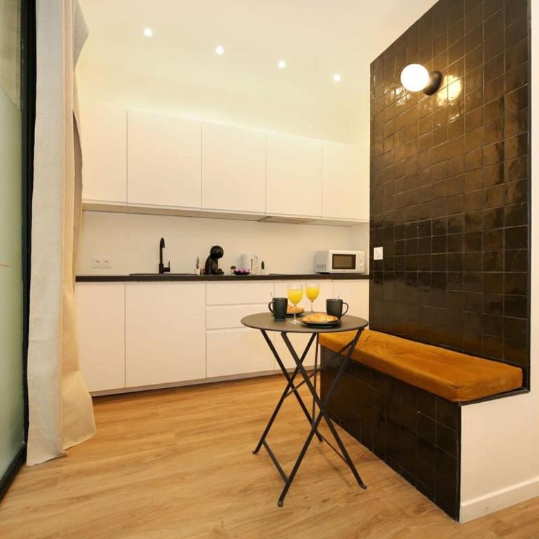 Studio fonctionnel tout equipe Batignolles - 2P - Studio - 2