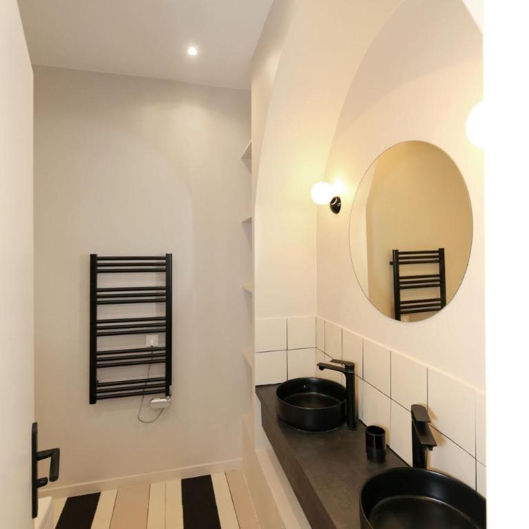 Studio fonctionnel tout equipe Batignolles - 2P - Studio - 13