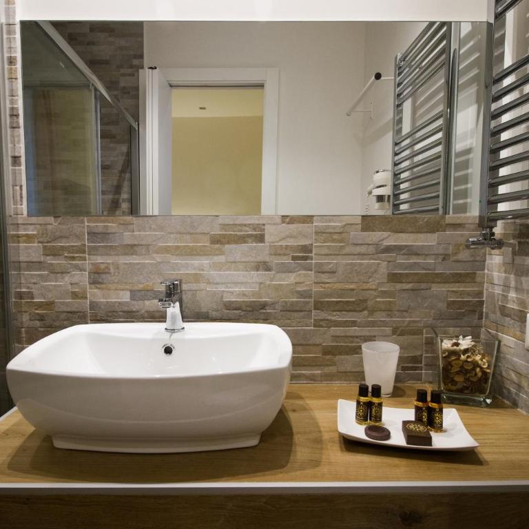 Art Atelier Accomodation Guest House - Camera Deluxe Matrimoniale/Doppia con Letti Singoli - 26