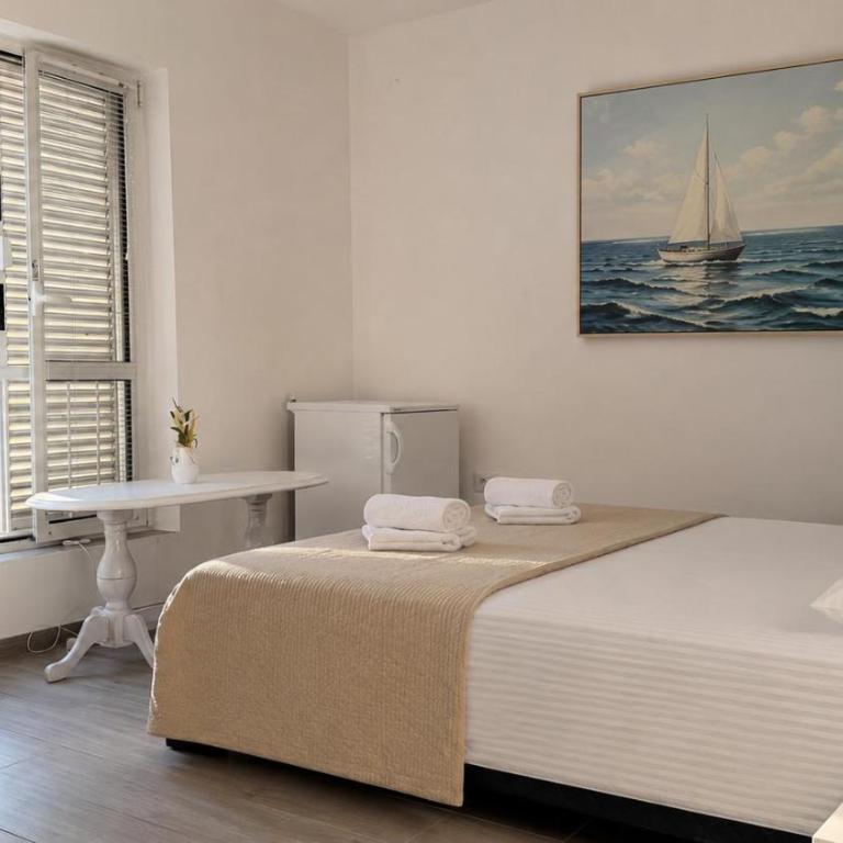 ADOK apartment - Two-Bedroom Apartment - 14
