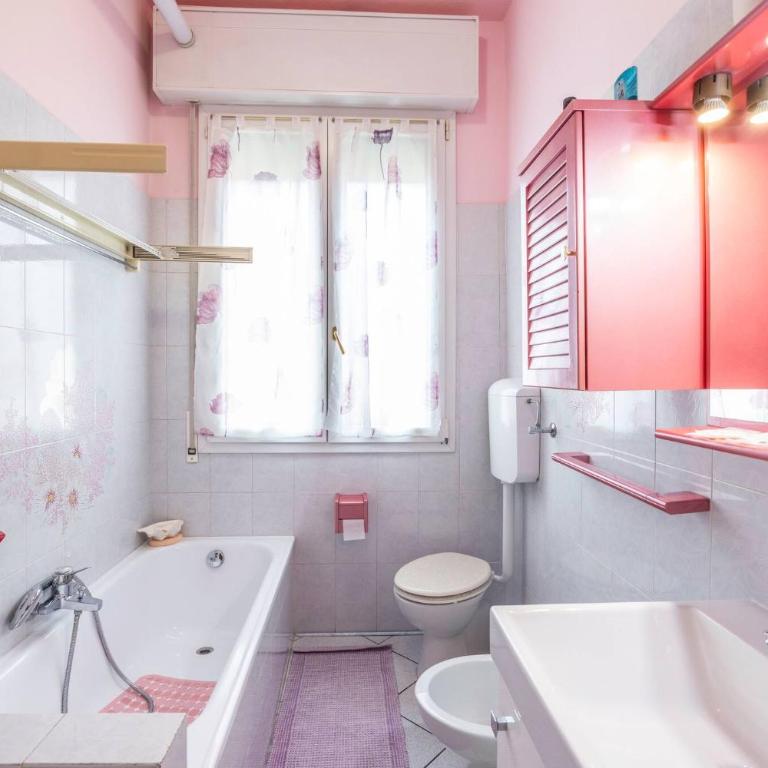 Nadia House, Bologna by Short Holidays - Two-Bedroom Apartment - 4