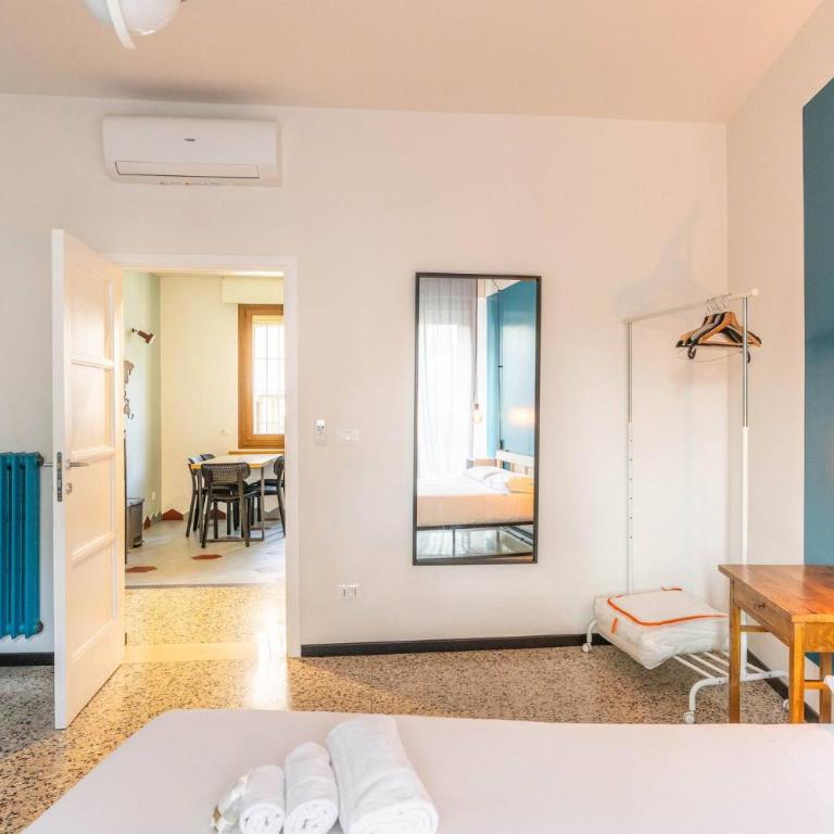 Le stanze in Fiera, Bologna by Short Holidays - Camera Matrimoniale con Bagno Privato - 6
