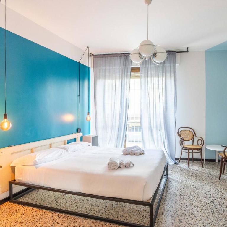 Le stanze in Fiera, Bologna by Short Holidays - Camera Matrimoniale con Bagno Privato - 7