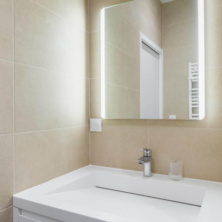 Appartement proche metro et montmartre - paris 18 - 4P - Appartement - 13