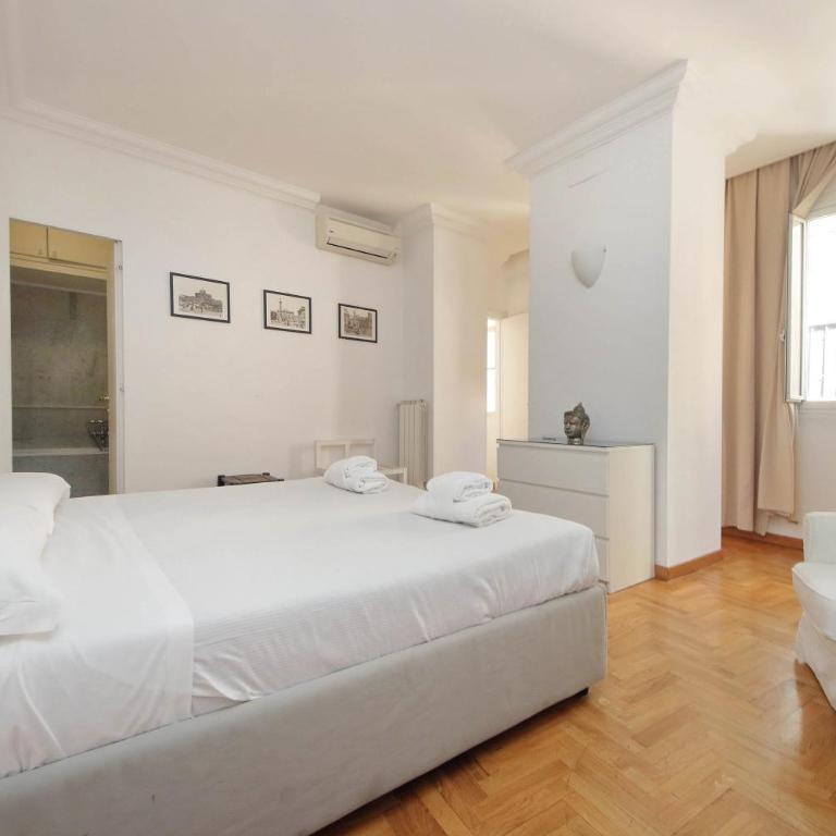 S.Andrea - Three-Bedroom Apartment - 2