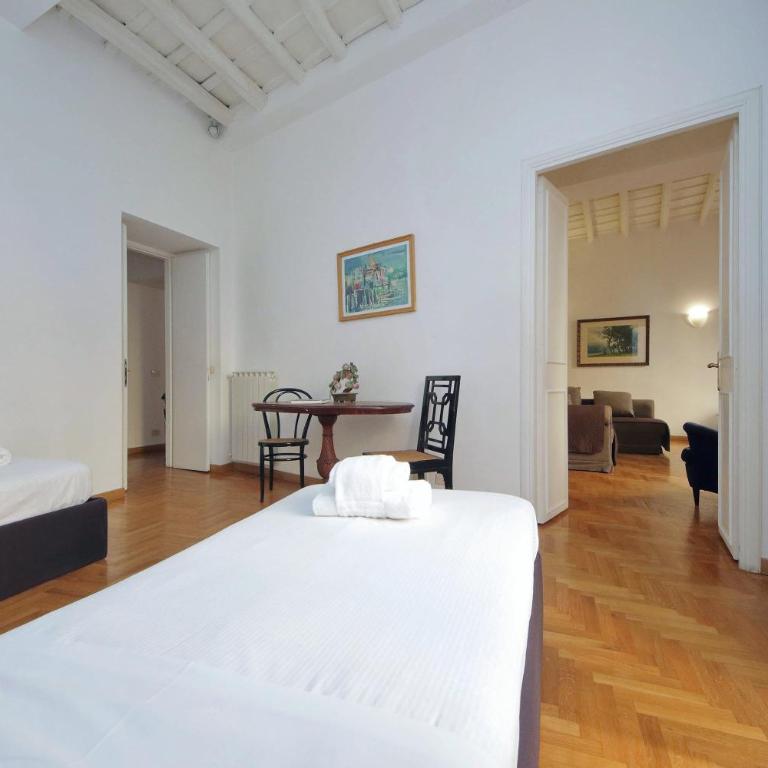 S.Andrea - Three-Bedroom Apartment - 11