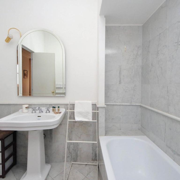 S.Andrea - Three-Bedroom Apartment - 20