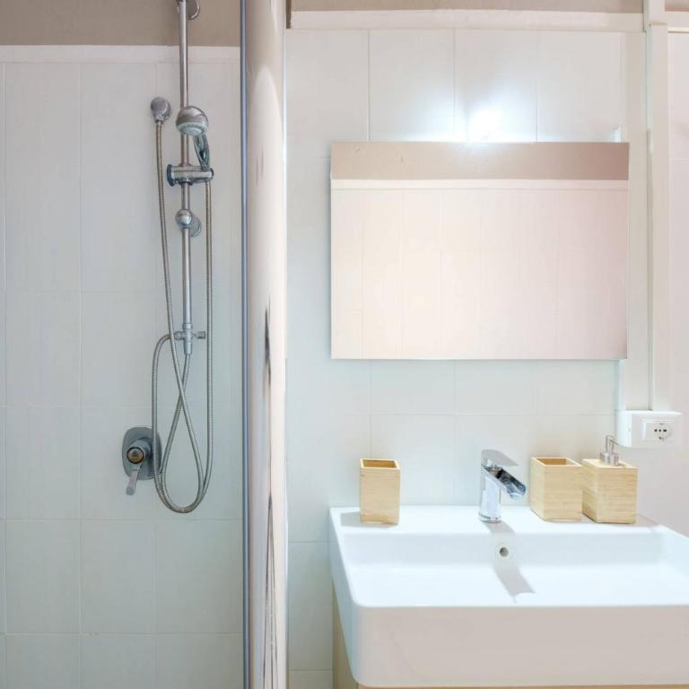 Fioravanti, Bologna by Short Holidays - Two-Bedroom Apartment - 13