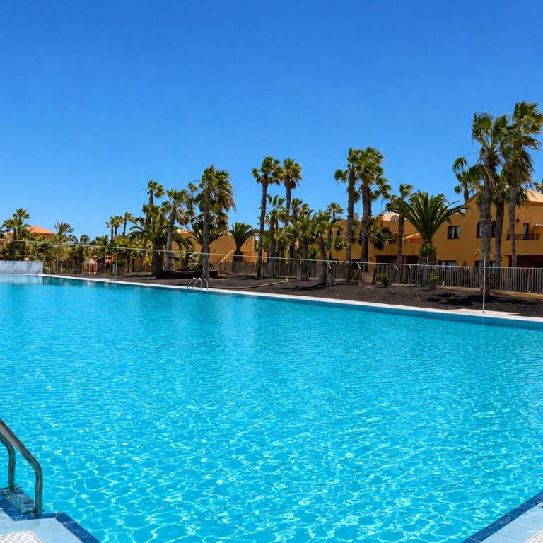 Home2Book Breezy Palm View Duplex with Pool - Apartment mit 2 Schlafzimmern - 4