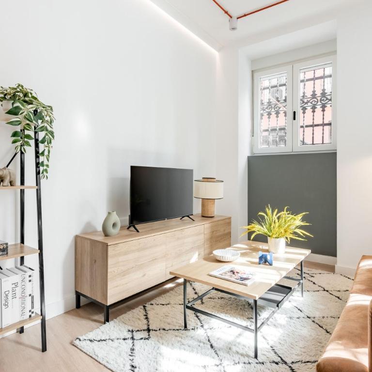 Exclusividad y diseño en el corazón vibrante de Malasaña - Apartamento de 1 dormitorio - 4
