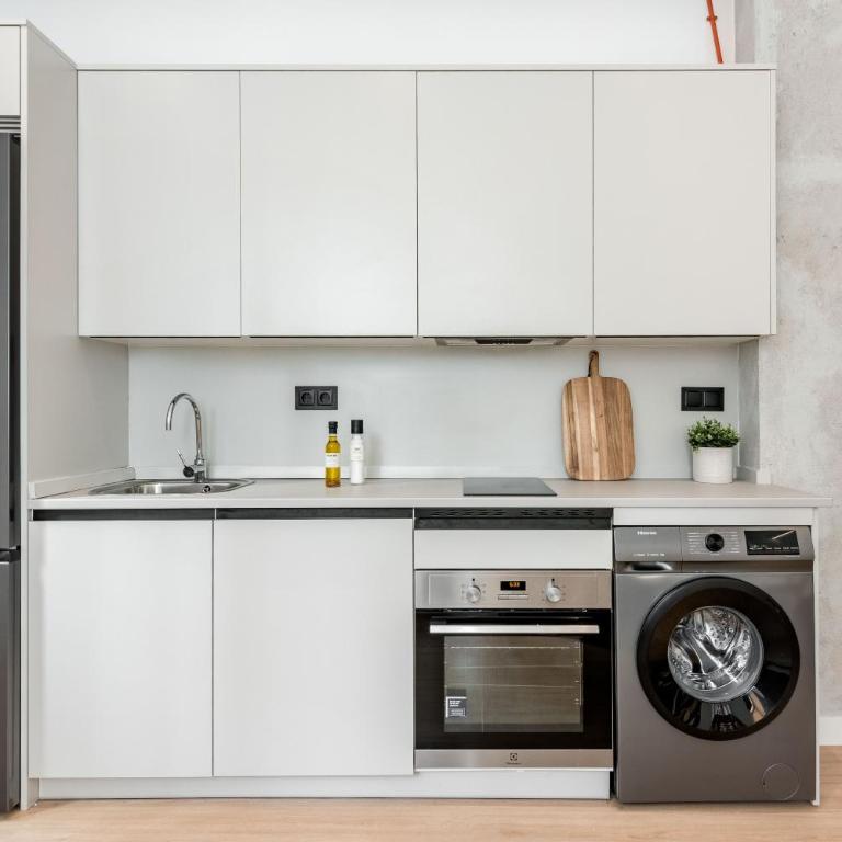 Exclusividad y diseño en el corazón vibrante de Malasaña - Apartamento de 1 dormitorio - 6