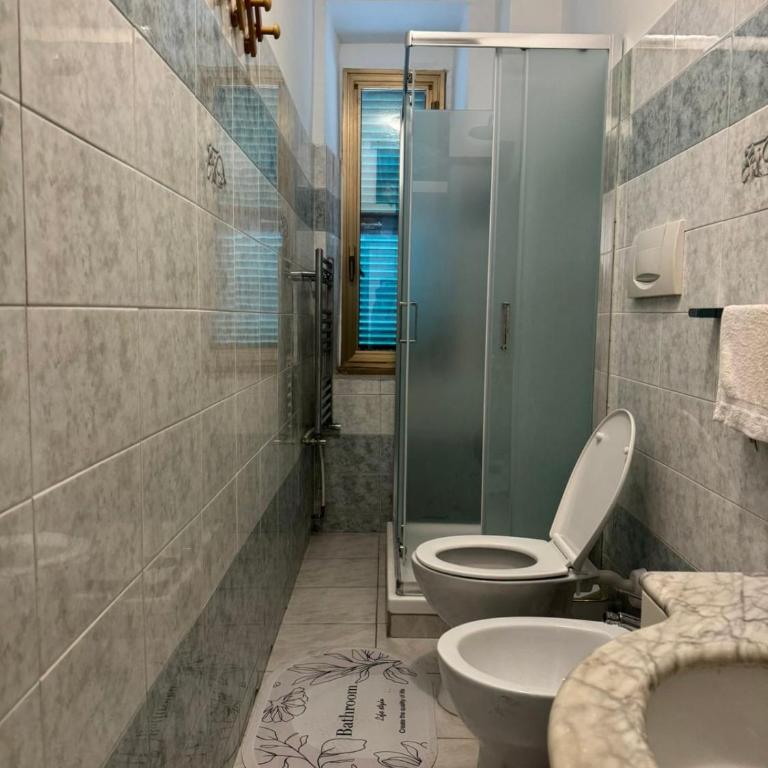Valenti Roman Home Metro C to Colosseum for 15min - Appartamento con 2 Camere da Letto - 10