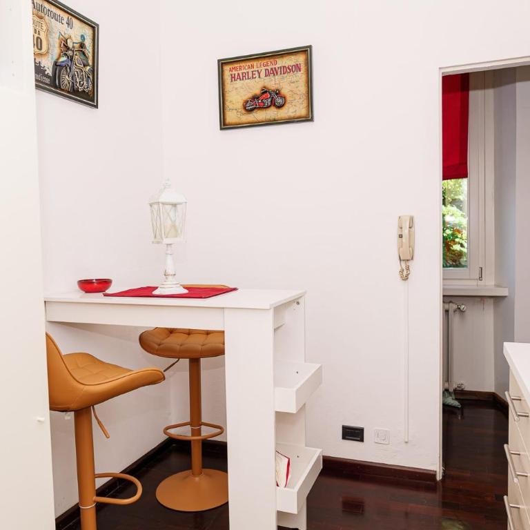 Dionigi Lake Front Apartment - Maison 1 Chambre - 8