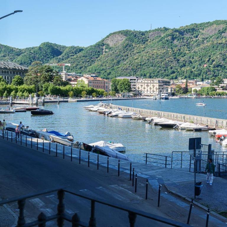 Dionigi Lake Front Apartment - Maison 1 Chambre - 10