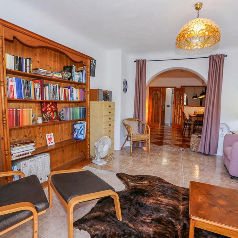 La Alemana - One-Bedroom House - 36