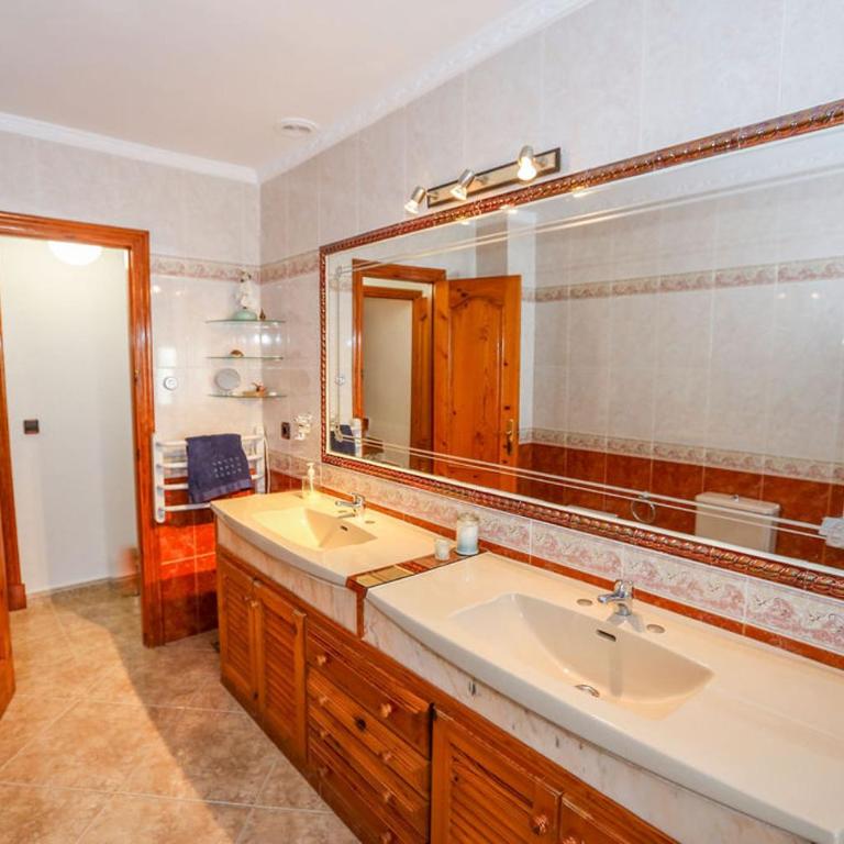 La Alemana - One-Bedroom House - 43