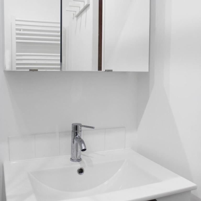 Charming studio with private terrace Paris 11th - Apartamento - 13