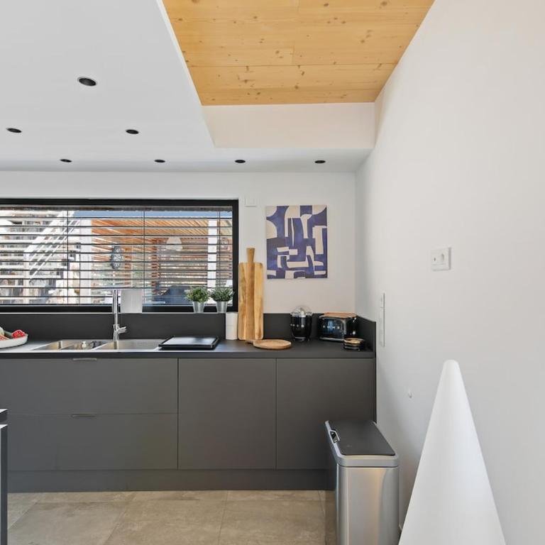 Exceptional sea-view house, Domaine de Valcros - Villa - 20