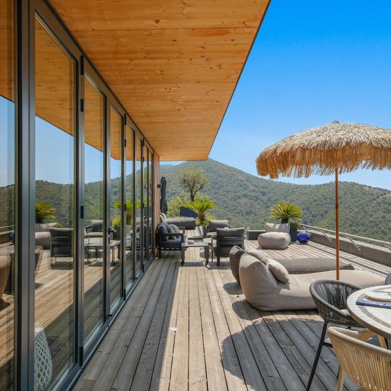 Exceptional sea-view house, Domaine de Valcros - Villa - 52