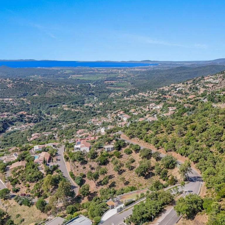 Exceptional sea-view house, Domaine de Valcros - Villa - 60