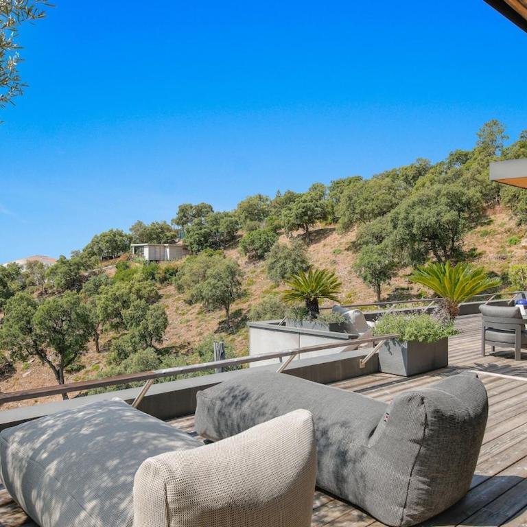 Exceptional sea-view house, Domaine de Valcros - Villa - 66