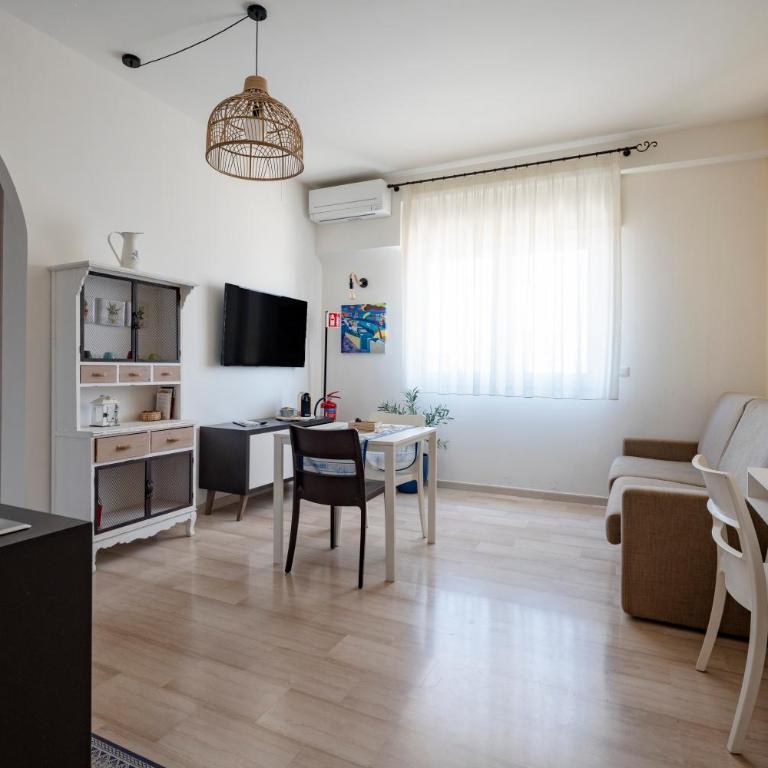 Mediterranea Apartment- CENTRAL STATION - FREE WIFI&NETFLIX - Appartamento Superior - 3