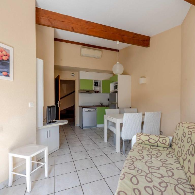Les jardins de Neptune, piscine et détente - Apartment - 8