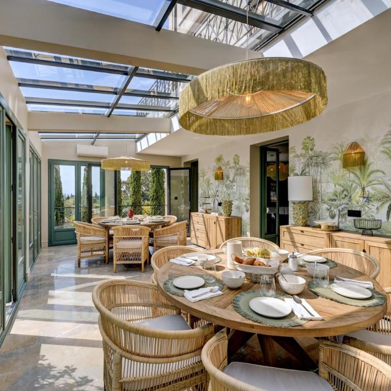 Château la Mérienne - Villa avec Piscine Privée - 17