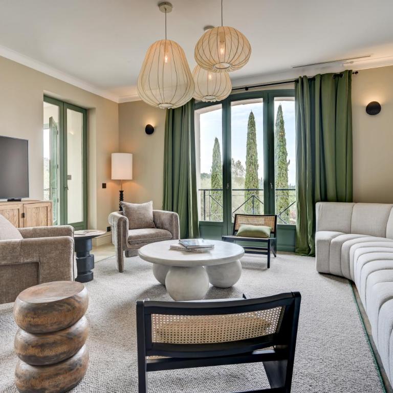 Château la Mérienne - Villa avec Piscine Privée - 33
