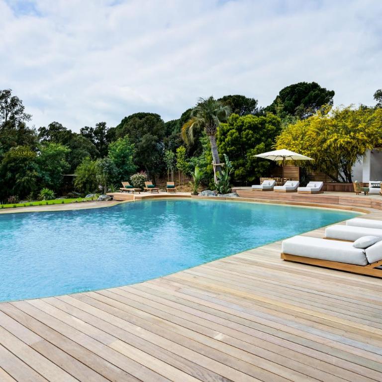 Château la Mérienne - Villa avec Piscine Privée - 68
